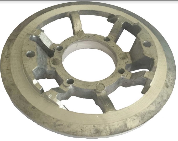 DIPRA TAPA PORTA RULEMAN DE DINAMO FIAT 1500  