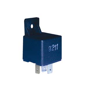 DZE MINI RELAY M-BENZ CAMION/OMNIBUS AUXILIAR 24V 5T 20/10A